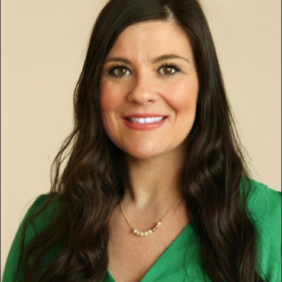 Meet your Posher, Amanda - Picture 1 of 1